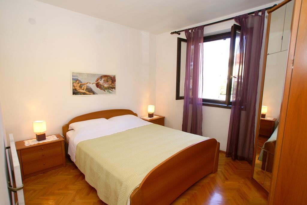 Apartment Ana 1 Malinska Chambre photo