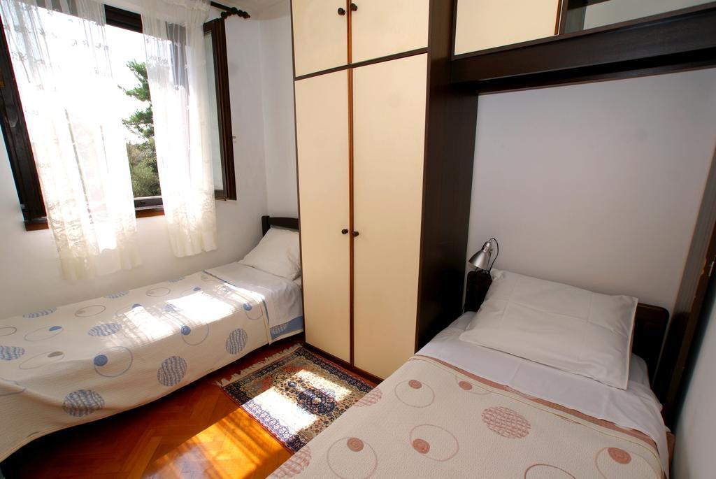 Apartment Ana 1 Malinska Chambre photo